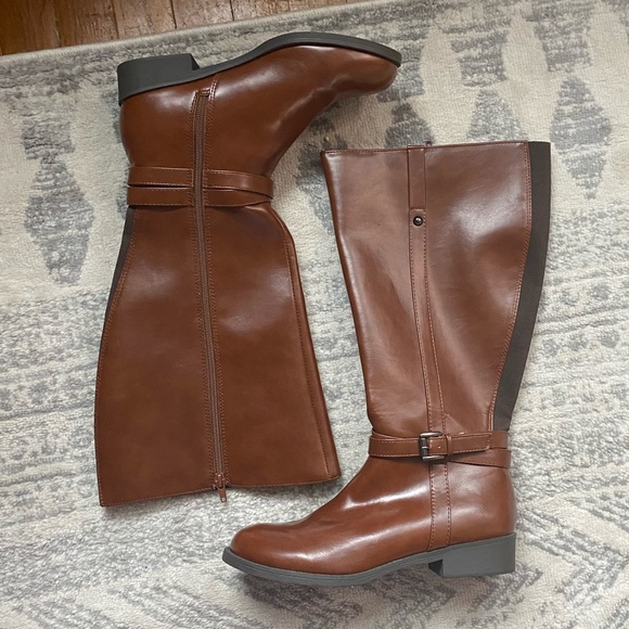 American Eagle Outfitters Shoes - NWT American Eagle Brown Riding Boots Size 8.5